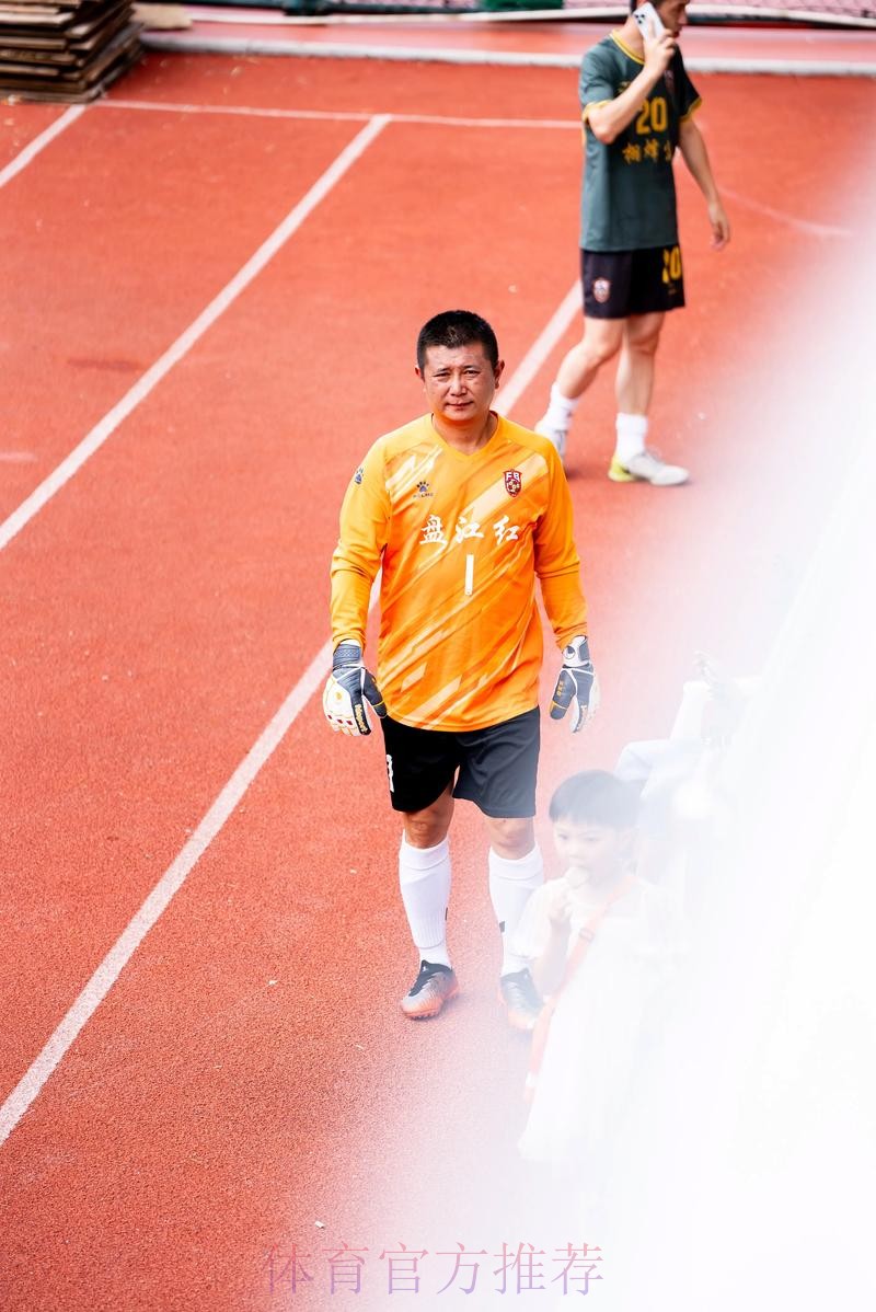 曲靖赛区大结局!宜步携手栩烽棠晋级 昆明城市大胜成徒劳 曲靖赛区大结局!宜步携手栩烽棠晋级 昆明城市大胜成徒劳